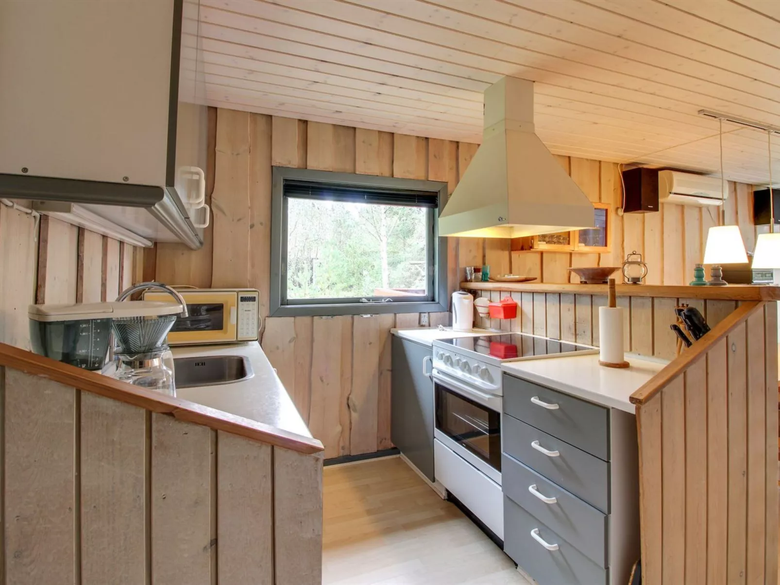 "Susett" - 300m to the fjord-Binnen