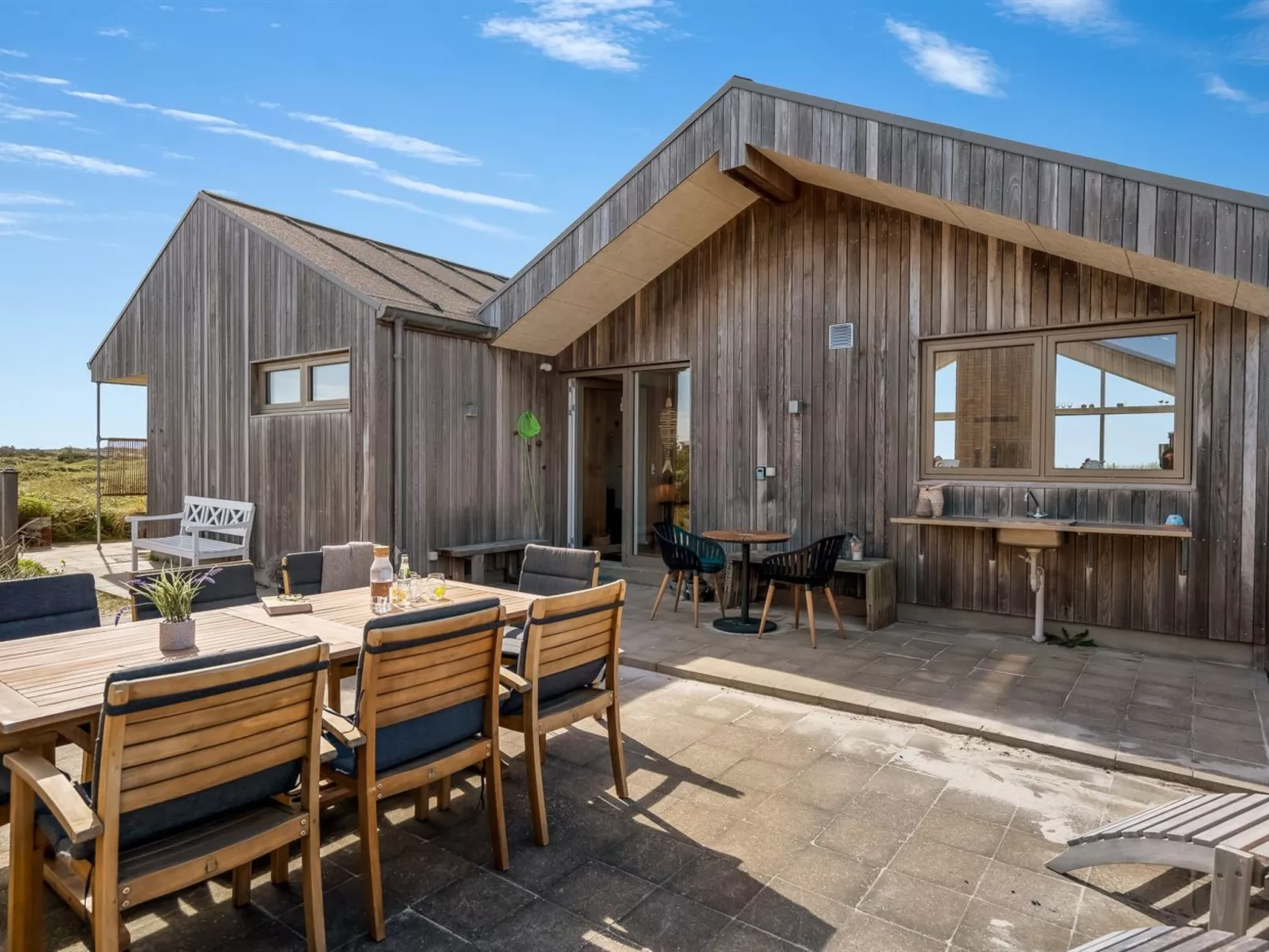 "Friede" - 100m from the sea-Buiten