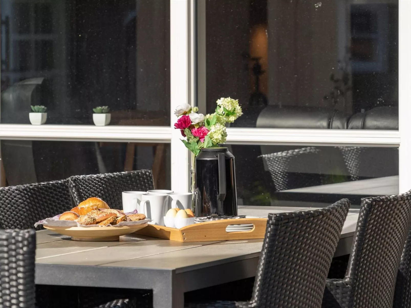 "Hellena" - 90m from the sea-Binnen