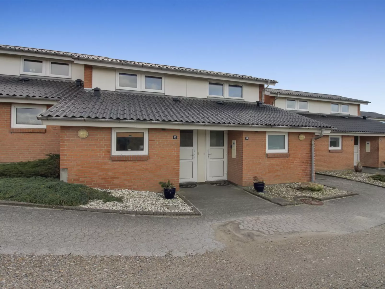 "Soufiane" - 100m from the sea-Buiten