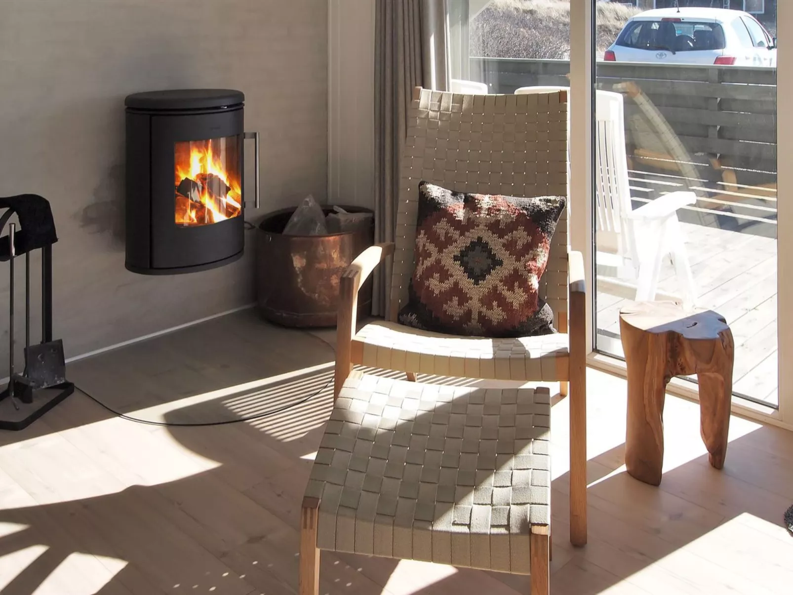 "Sightrygg" -  from the sea-Binnen