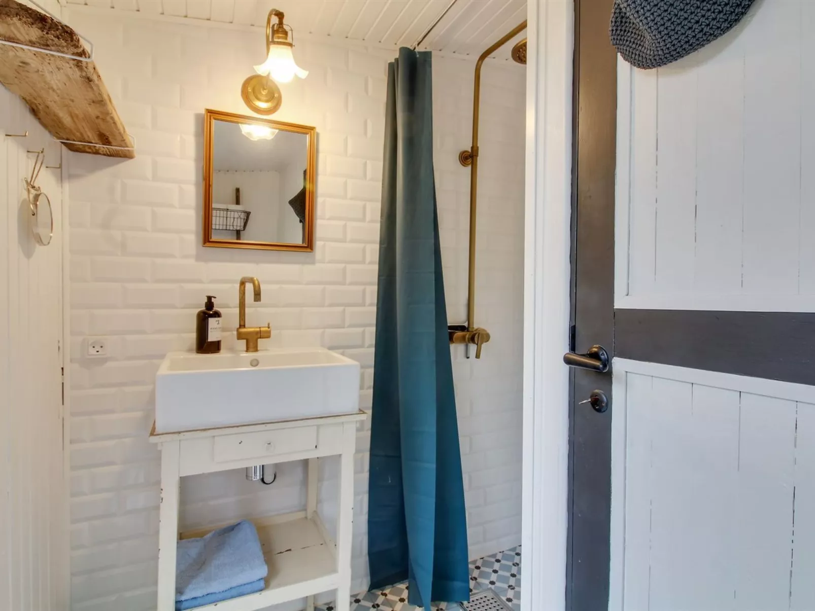 "Kanutte" - 400m from the sea-Binnen