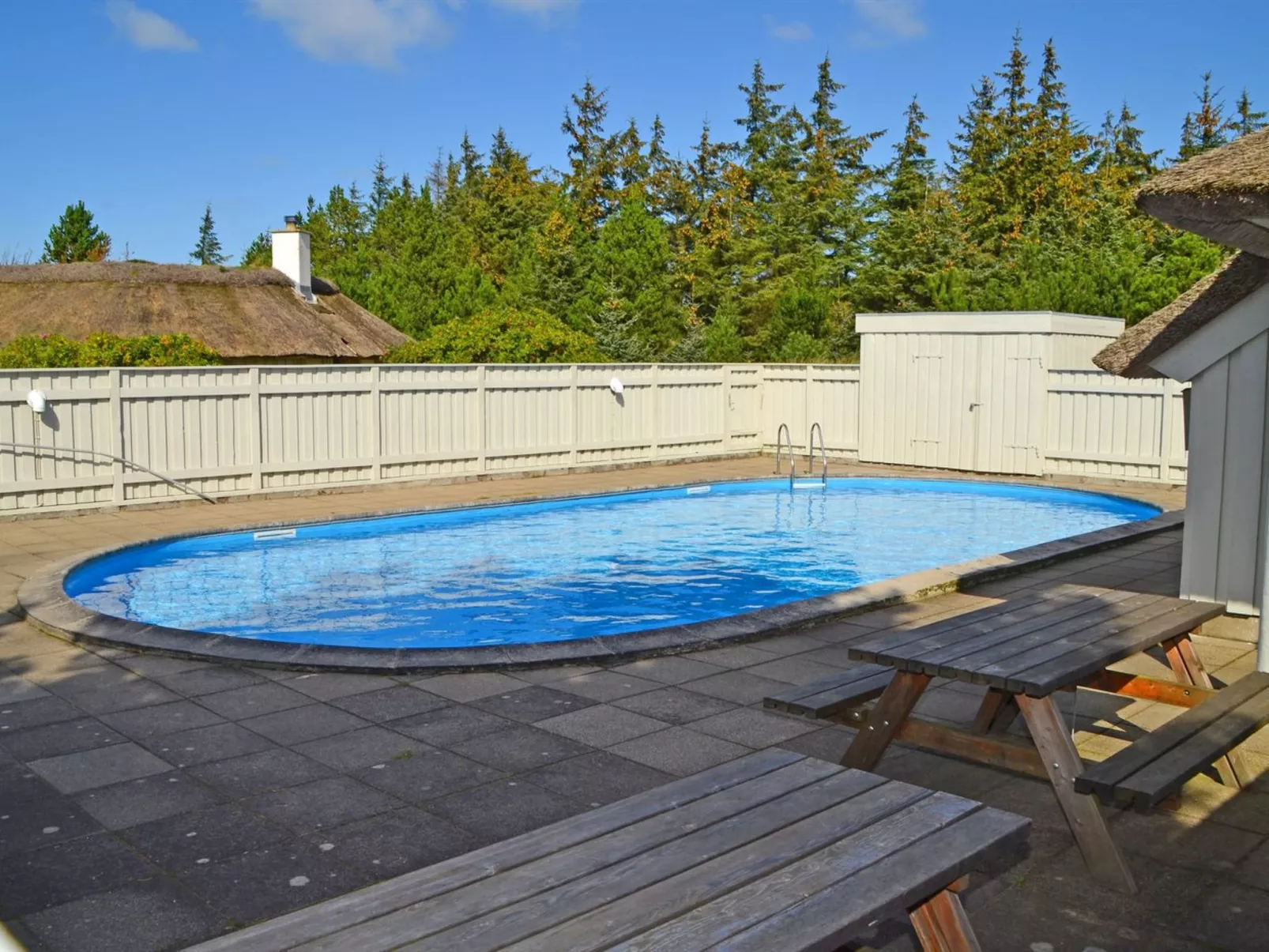 "Catarine" - 1.1km from the sea-Buiten