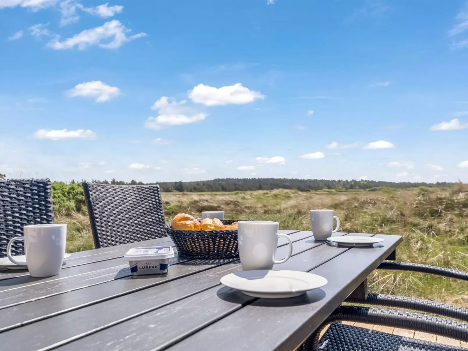 "Tayanita" - 750m from the sea-Buiten