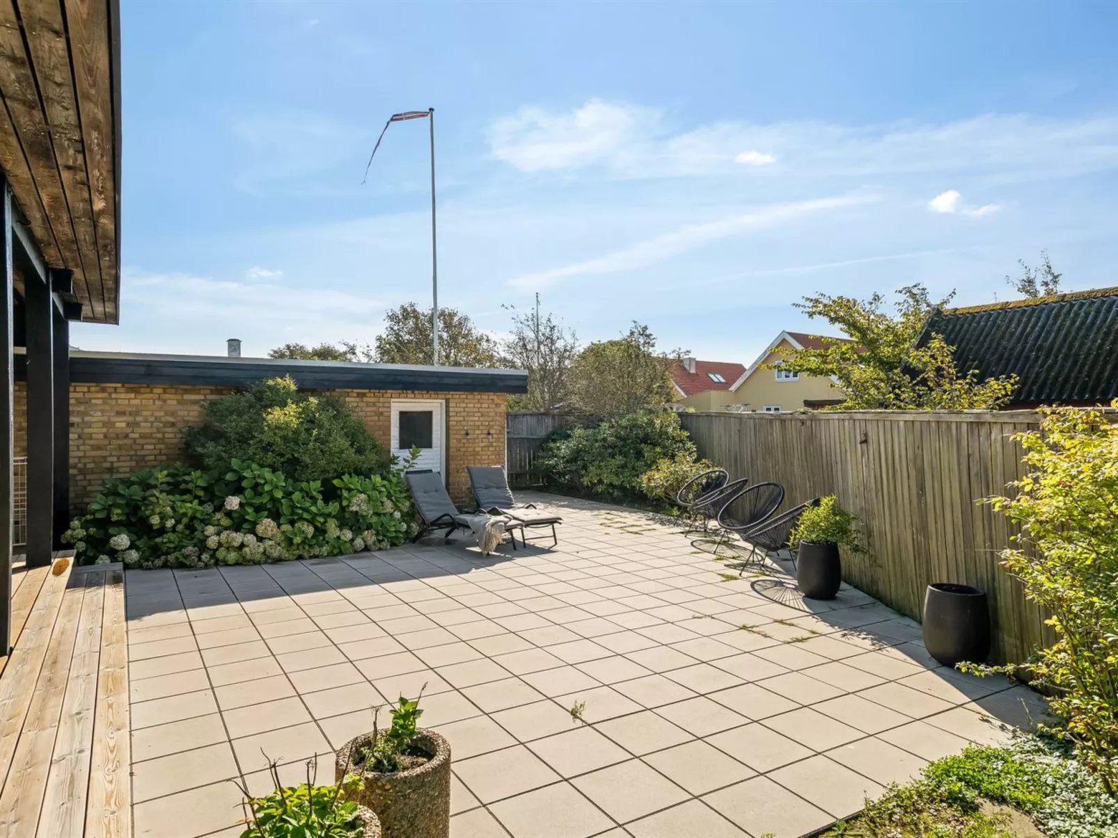 "Villum" - 700m from the sea-Buiten