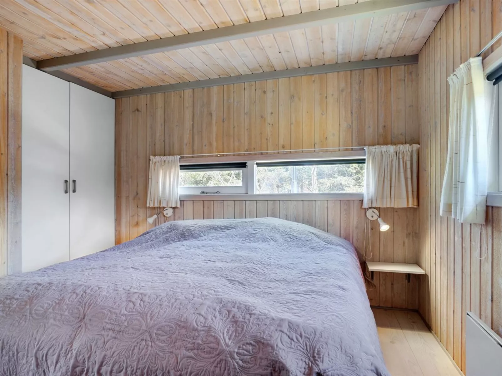 "Akka" - 2km from the sea-Binnen