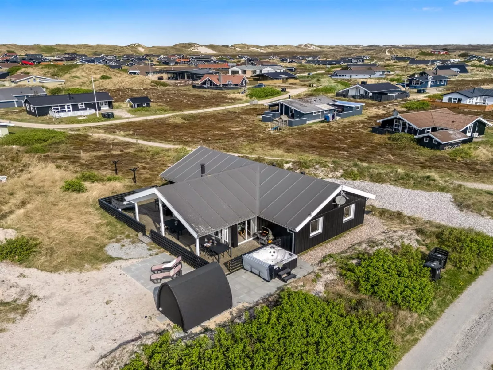 "Sibyll" -  from the sea-Buiten