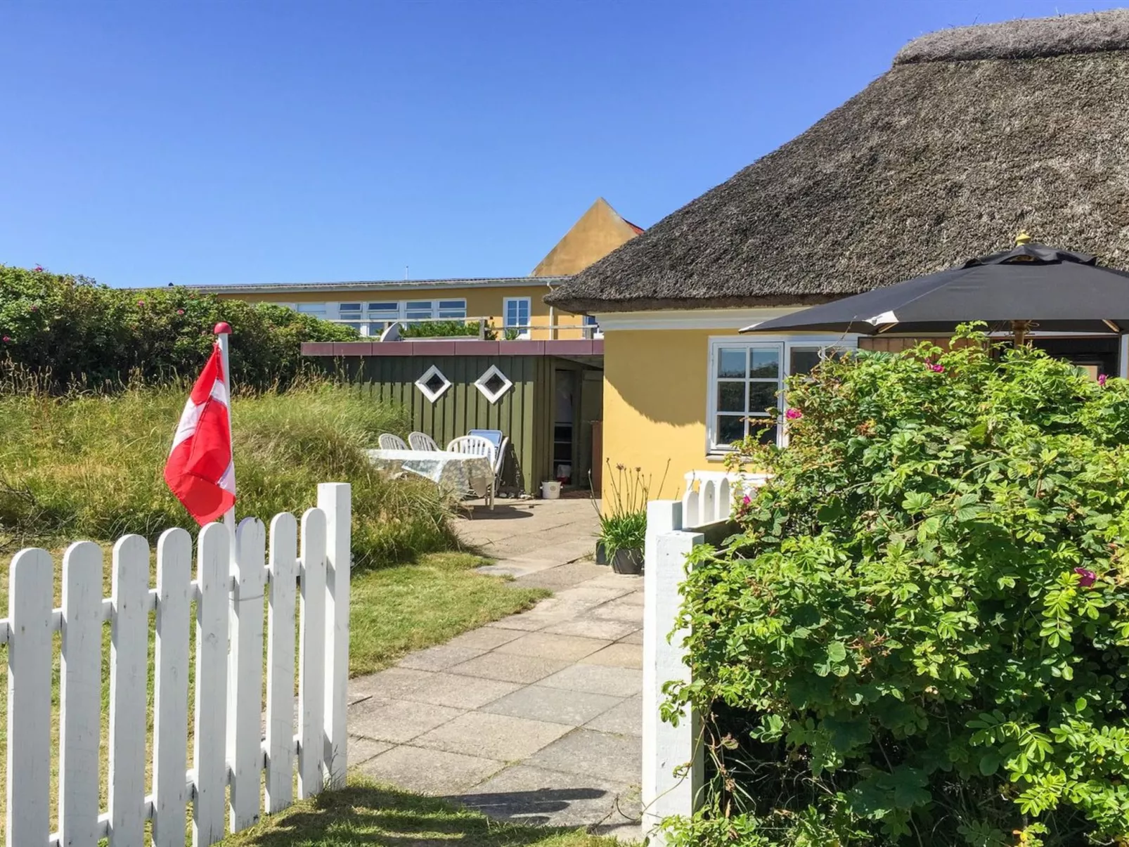 "Christin" - 275m from the sea-Buiten