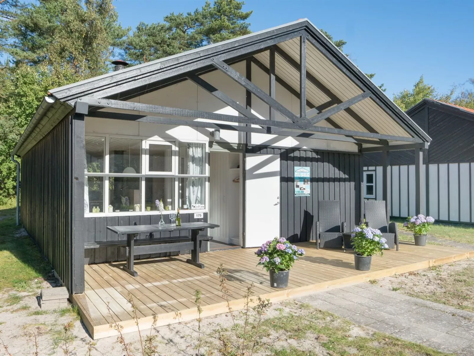 "Bergit" - 55m from the sea-Buiten