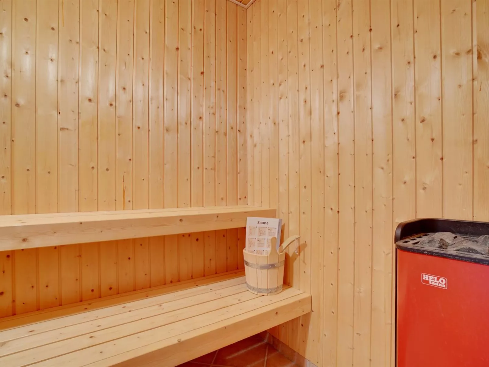 "Hauke" - 478m from the sea-Binnen