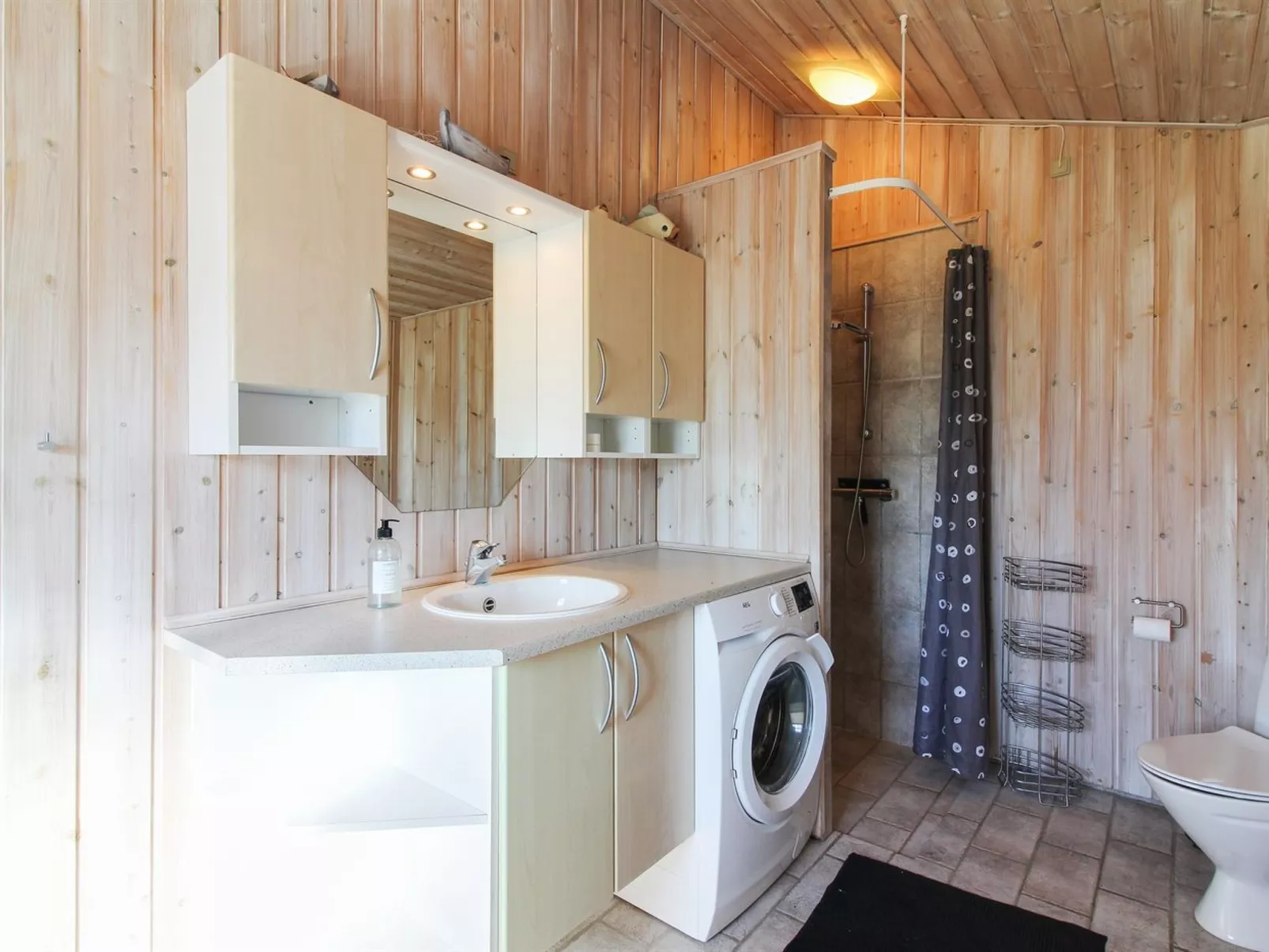 "Terttu" - 300m from the sea-Binnen