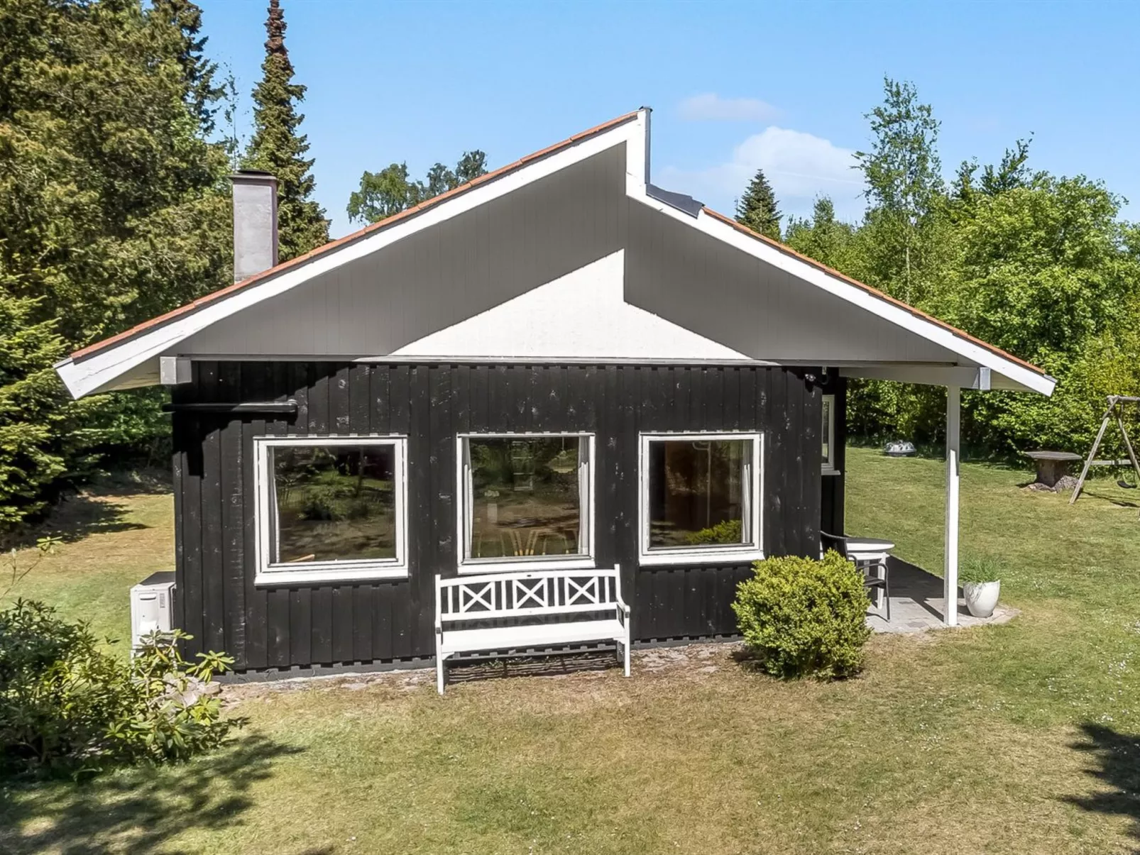 "Rustam" - 600m from the sea-Buiten