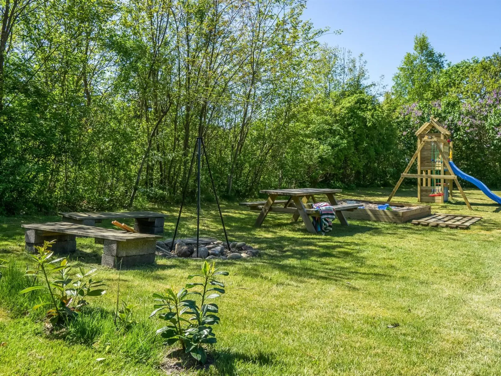 "Elmina" -  from the sea-Buiten