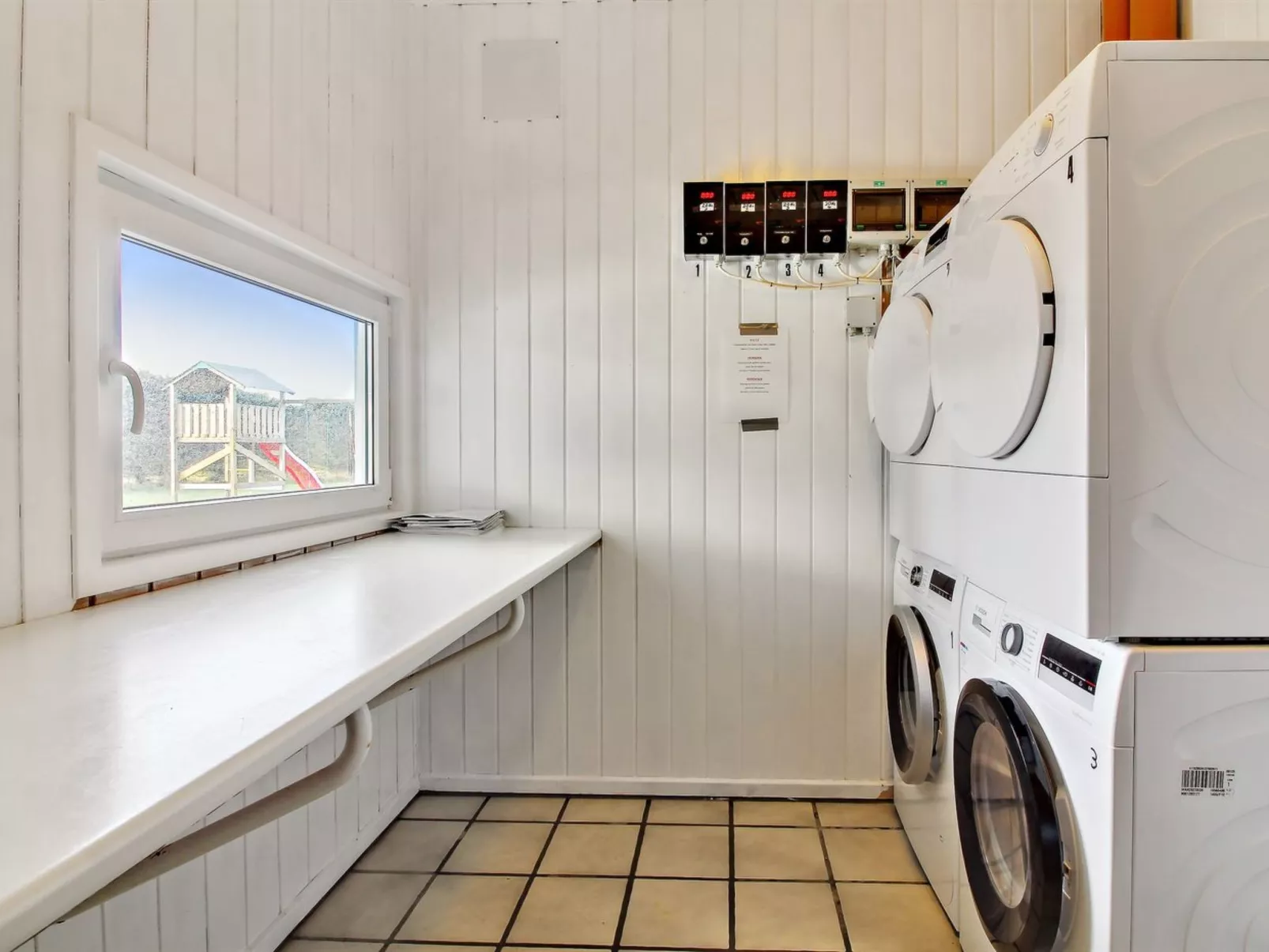 "Annalisa" - 1.2km from the sea-Binnen