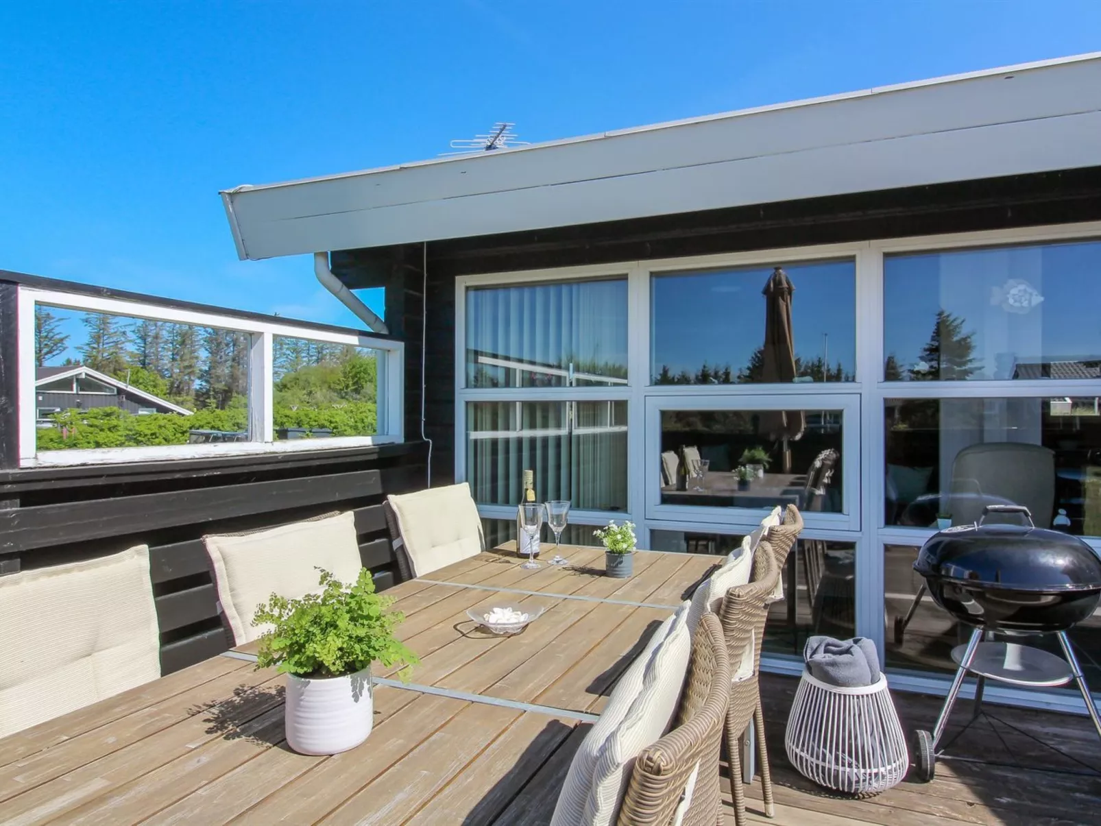 "Awarth" - 500m from the sea-Buiten