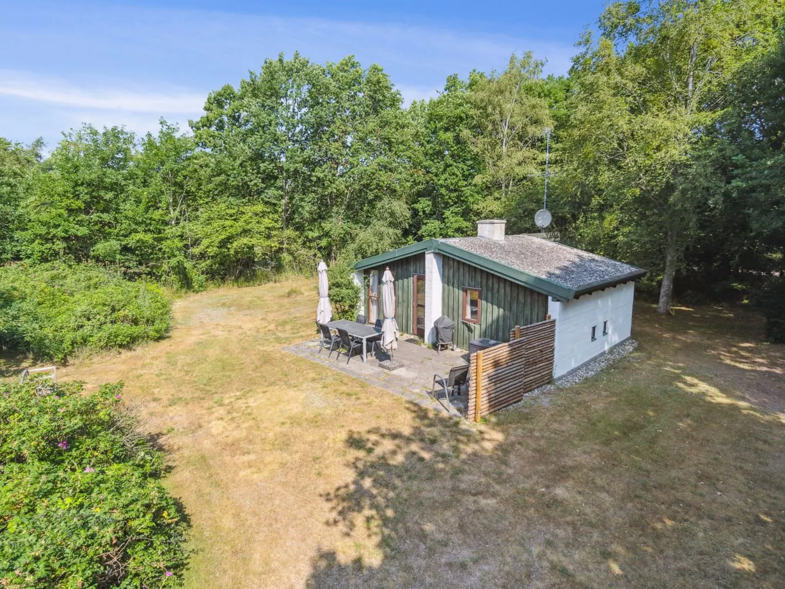 "Matta" - 800m from the sea-Buiten