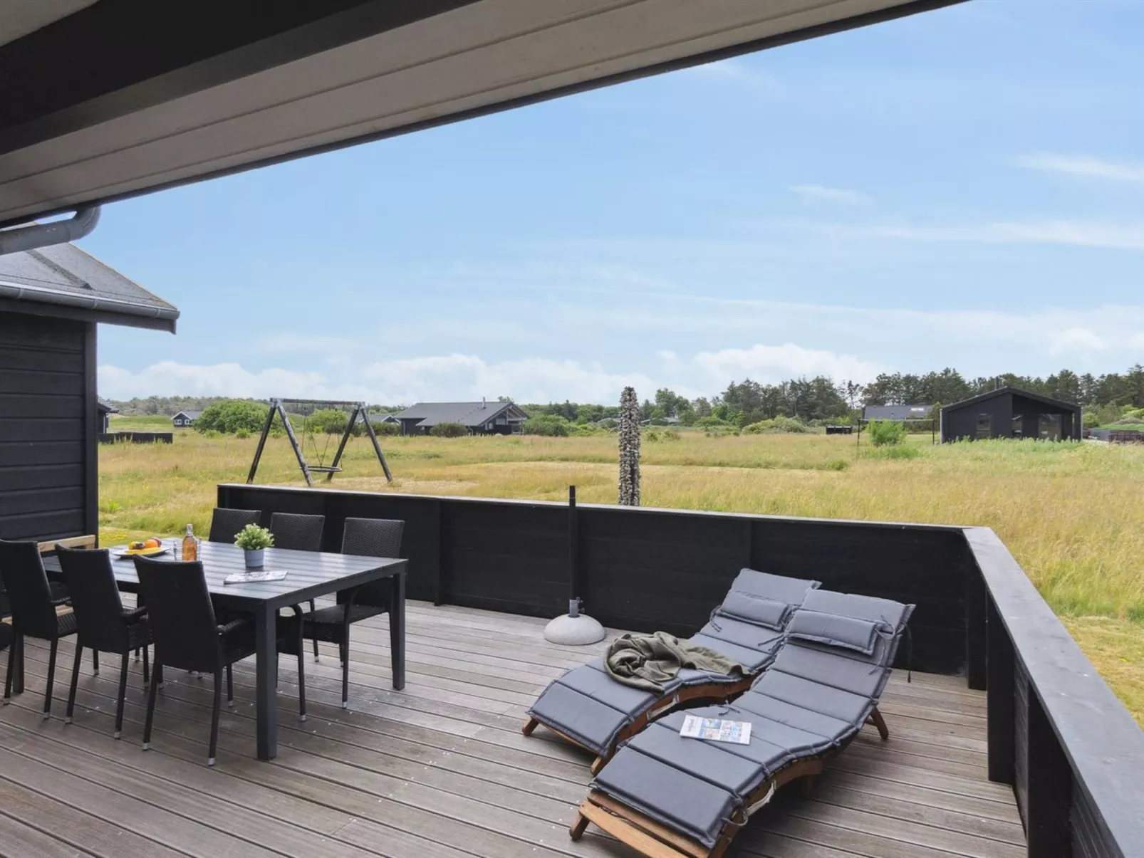 "Fader" - 950m from the sea-Buiten