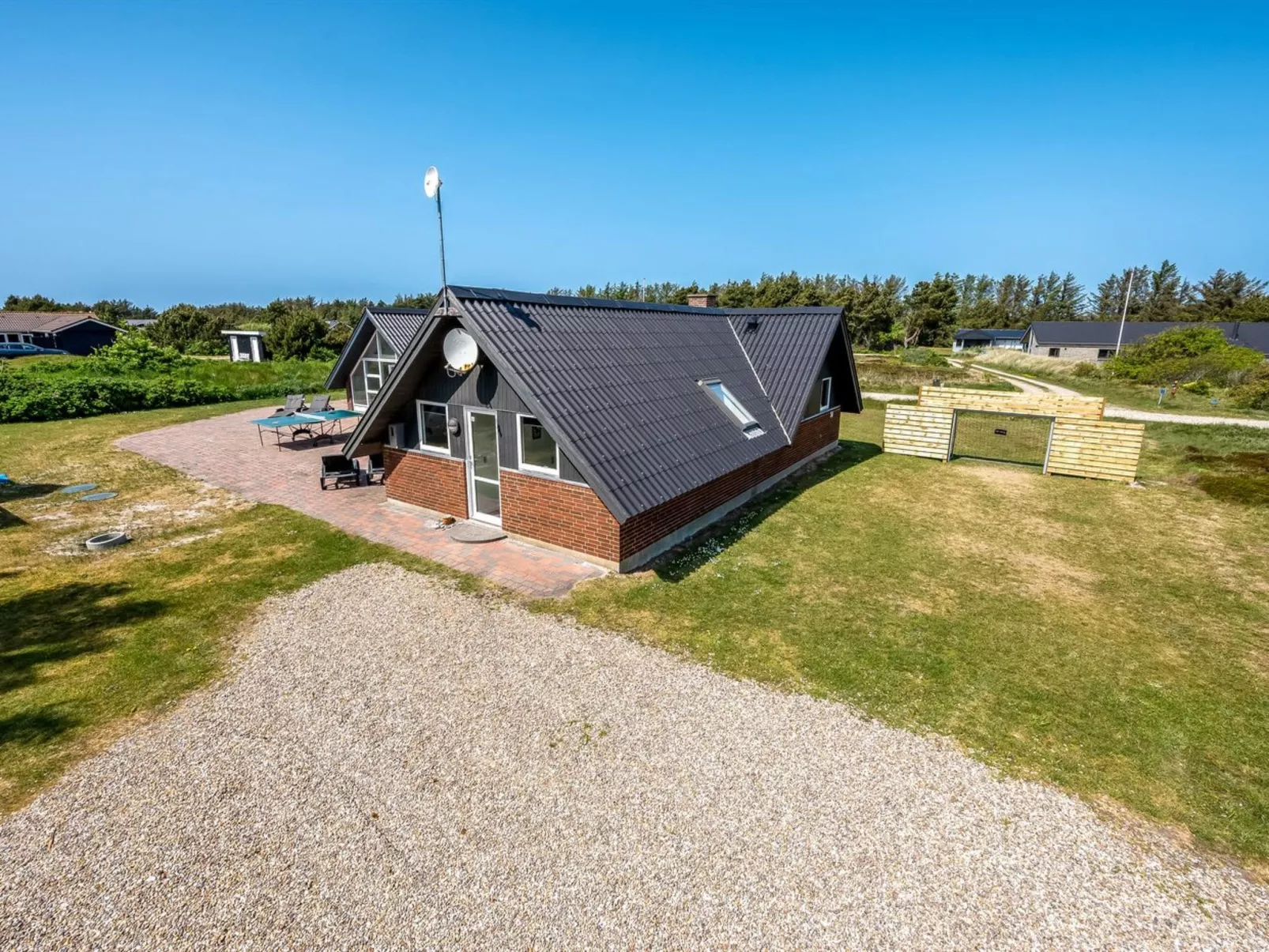 "Lidija" - 850m from the sea-Buiten