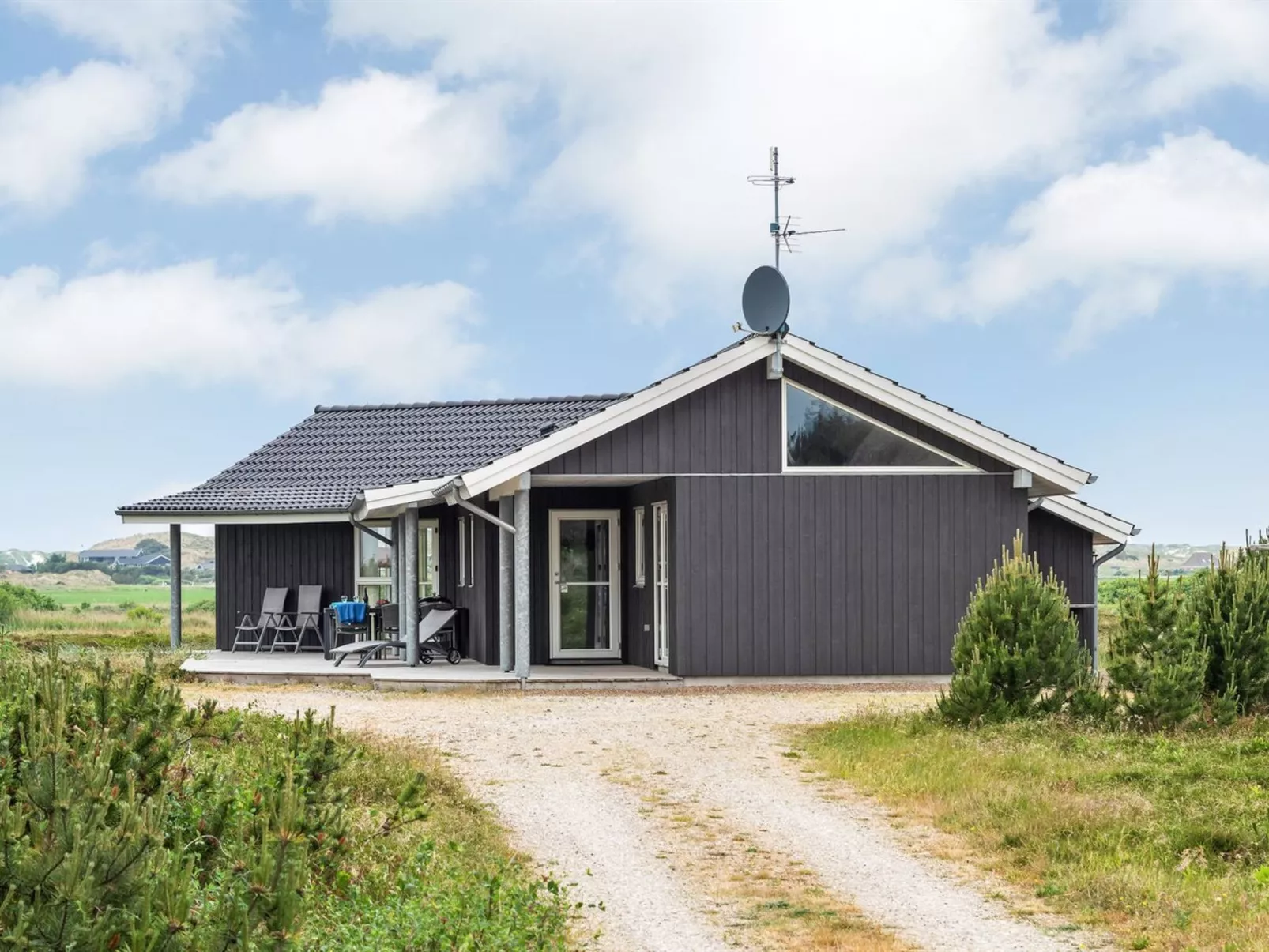 "Luzia" - 1.2km from the sea-Buiten