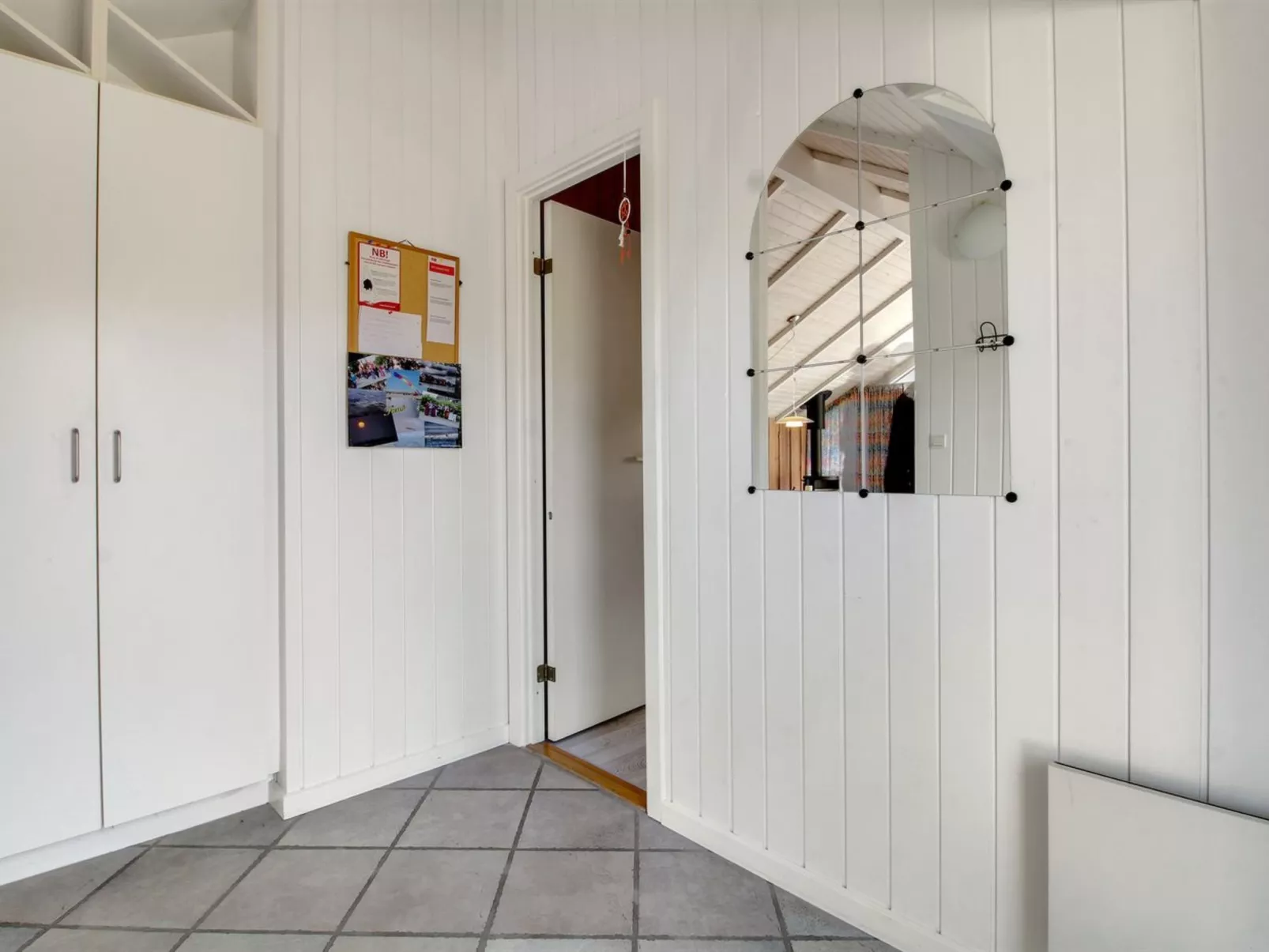 "Uma" - 400m from the sea-Binnen