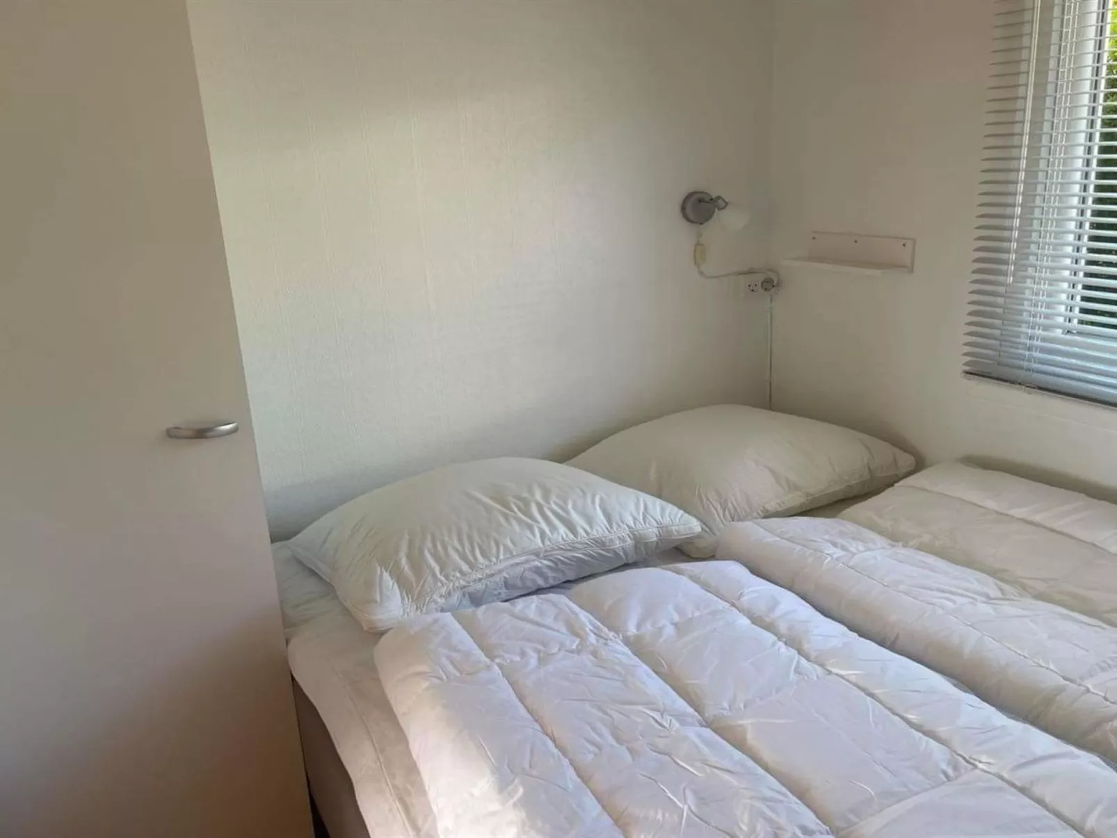 "Axeln" - 300m to the fjord-Binnen