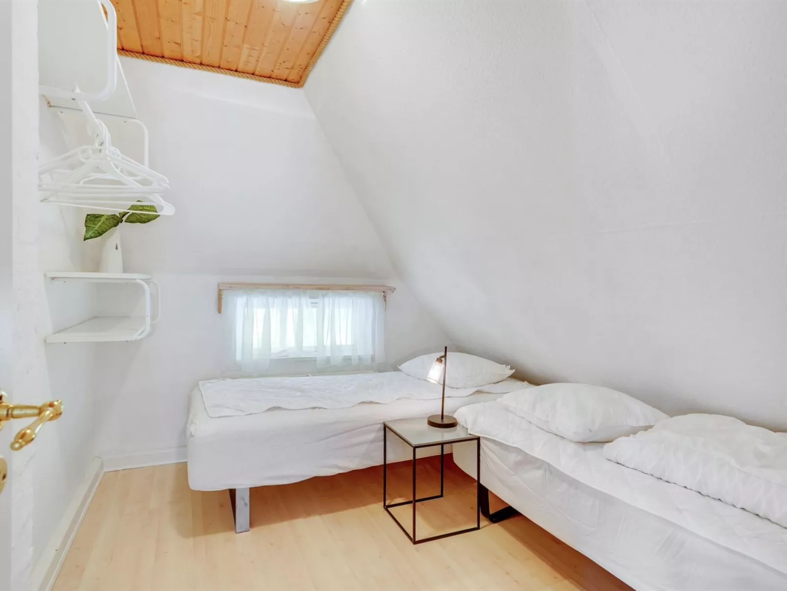 "Sirkku" - 320m from the sea-Binnen