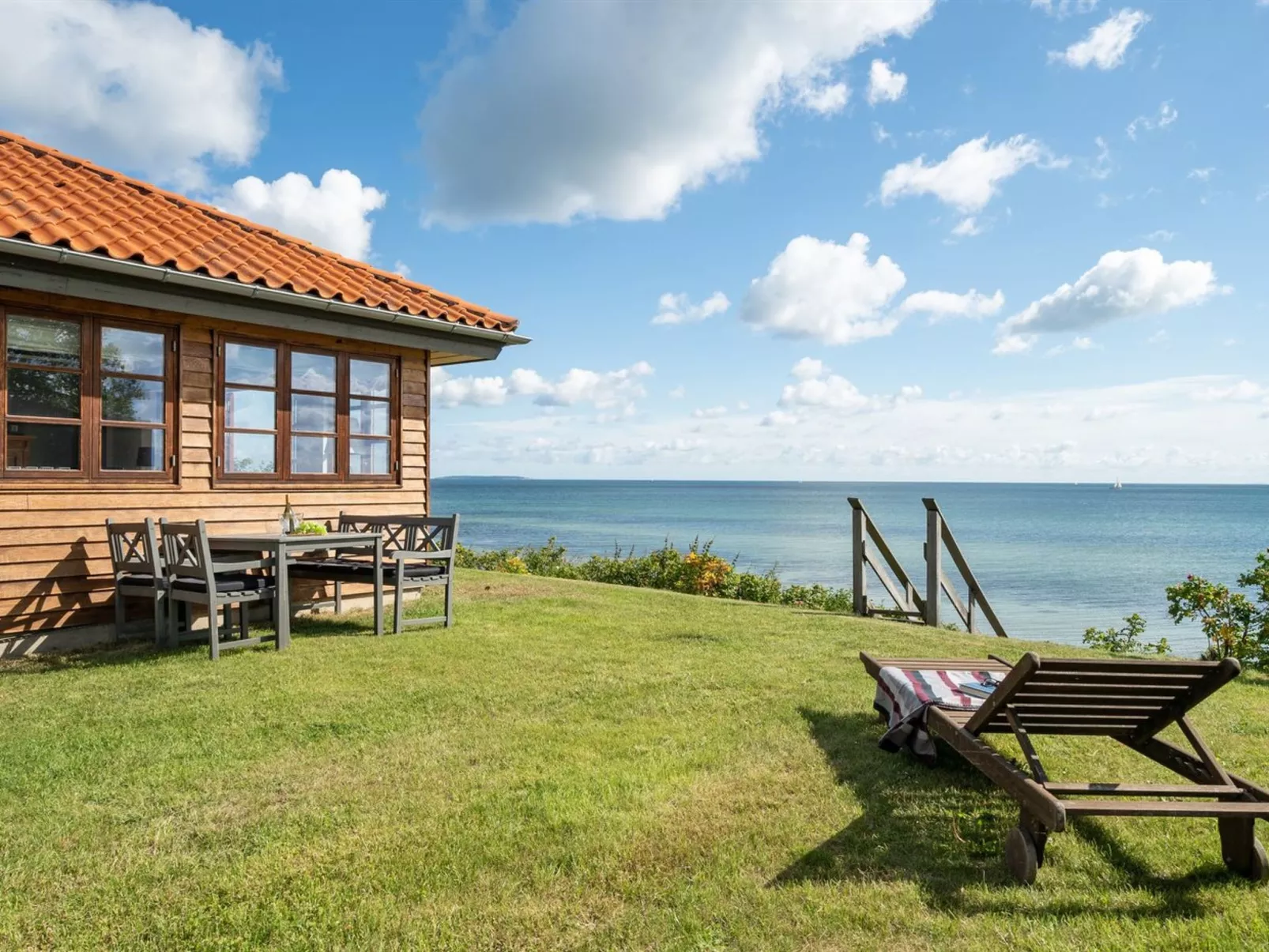 "Botmar" - 10m from the sea-Buiten