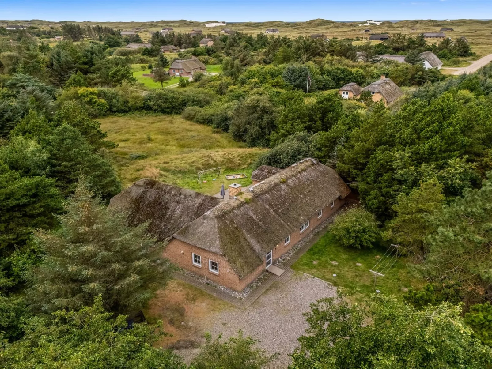 "Hedi" - 900m from the sea-Buiten