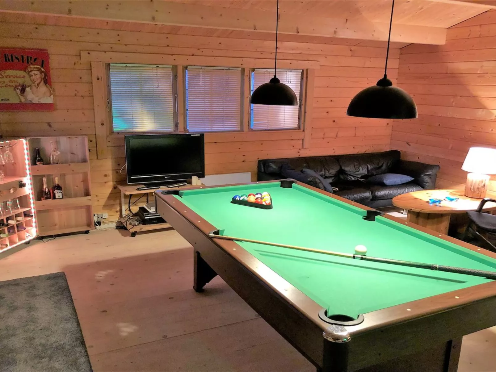 "Analine" - 1km from the sea-Binnen