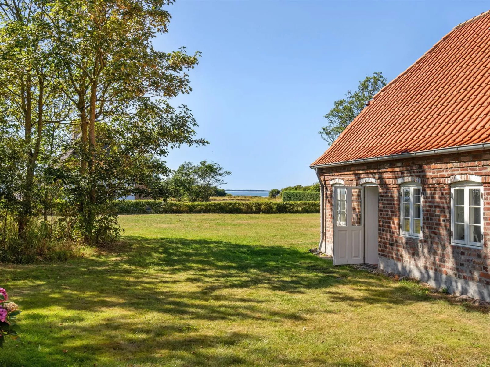 "Myra" - 18km from the sea-Buiten