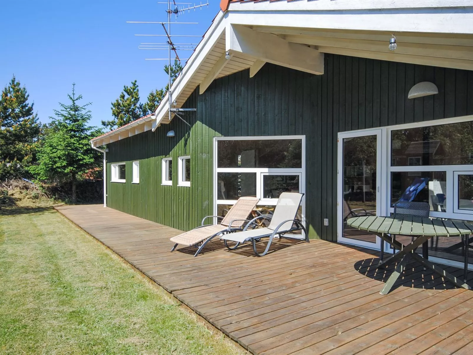 "Heggi" - 900m from the sea-Buiten