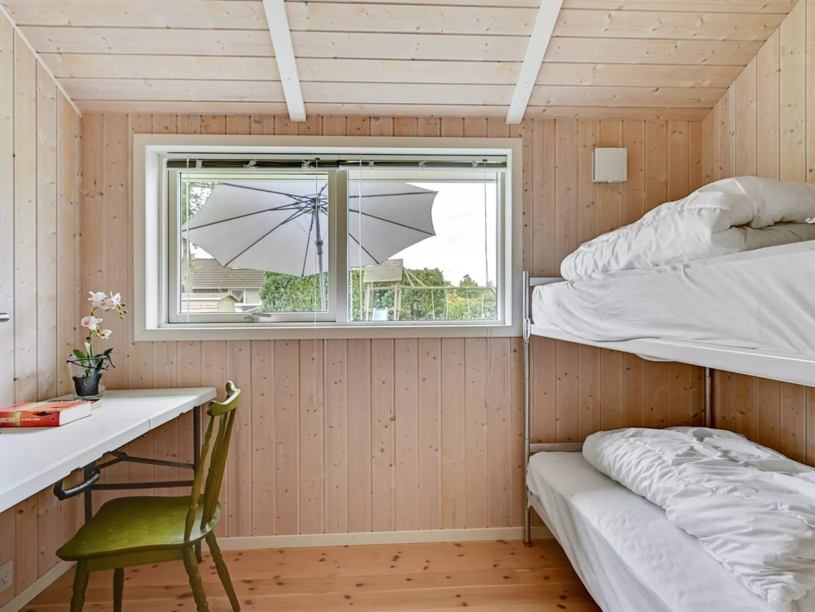 "Tashina" - 200m from the sea-Binnen