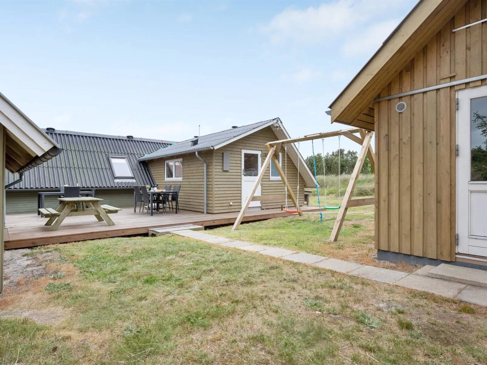 "Hinz" -  from the sea-Buiten