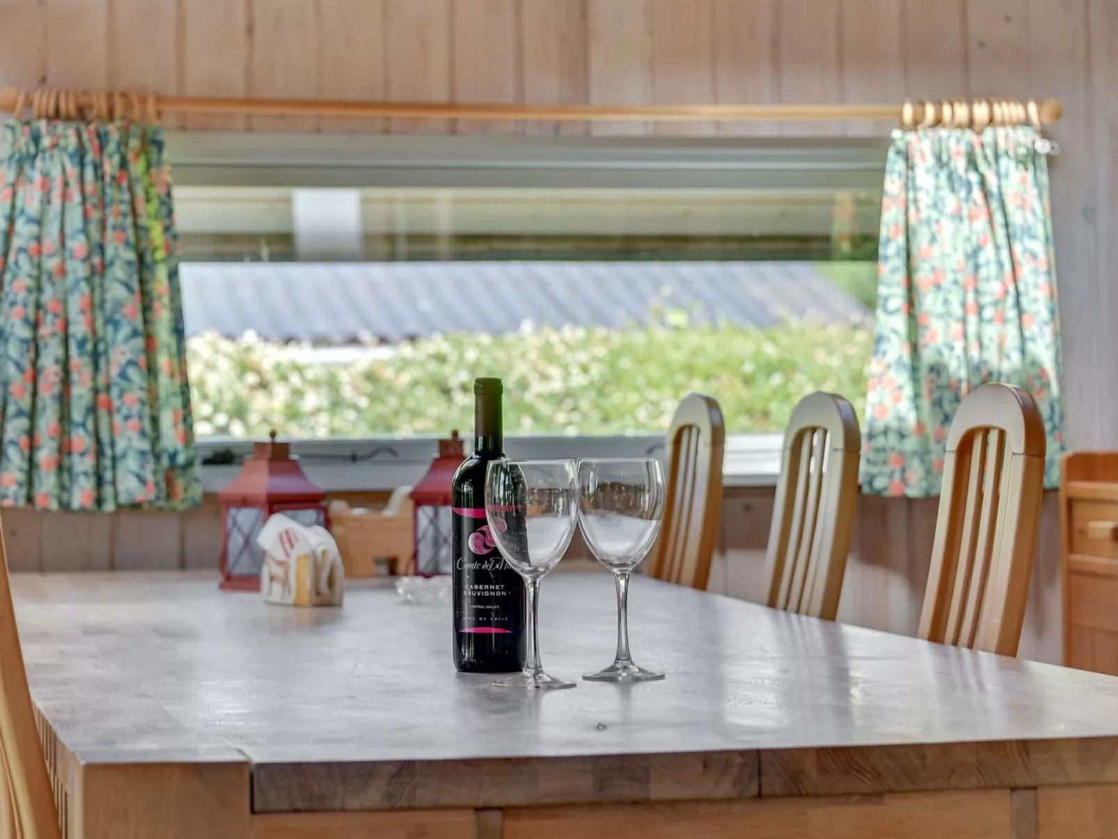 "Ofelia" - 500m to the fjord-Binnen