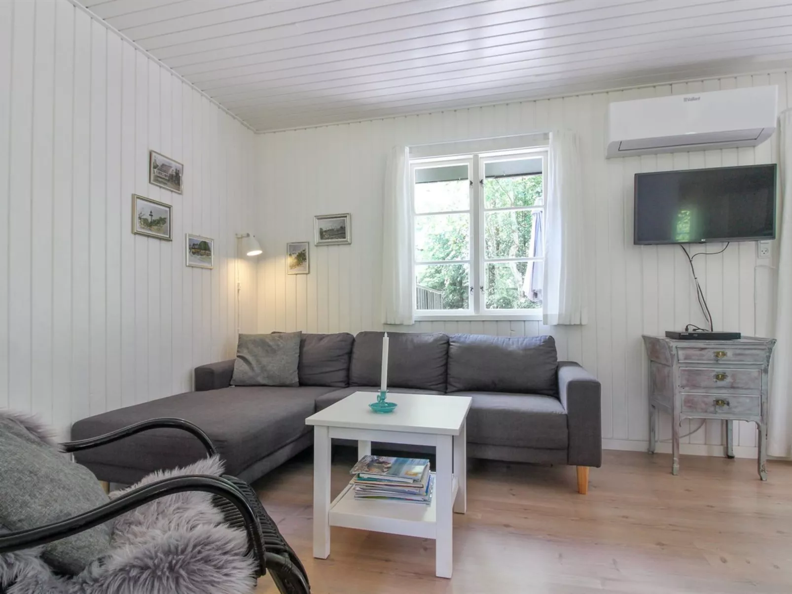 "Gustav" - 250m from the sea-Binnen