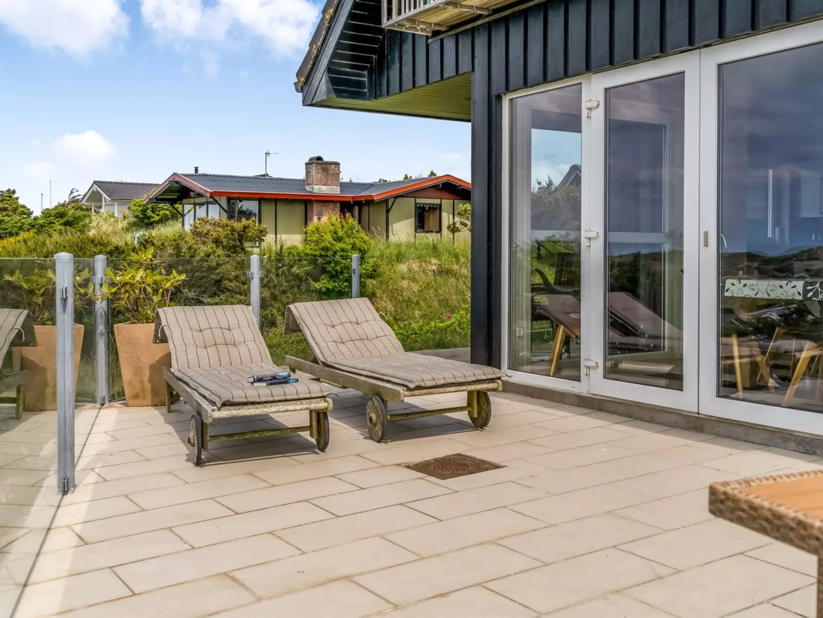 "Skamhals" - 700m from the sea-Buiten