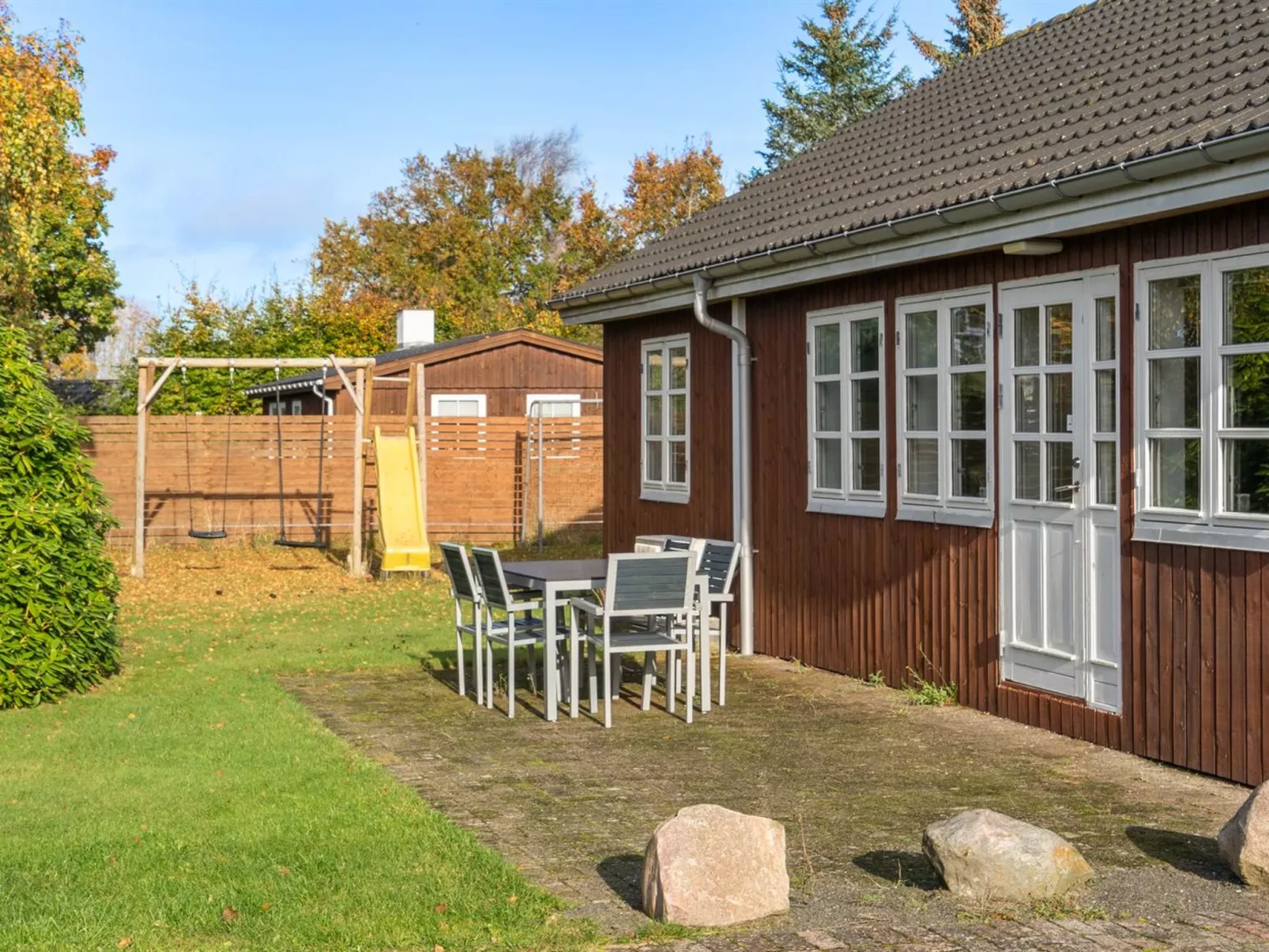 "Swaver" - 300m to the fjord-Buiten