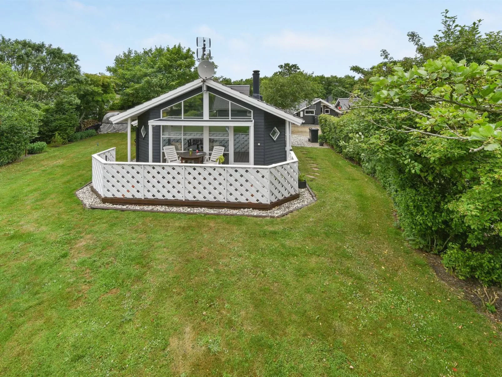 "Yara" - 1km to the fjord-Buiten