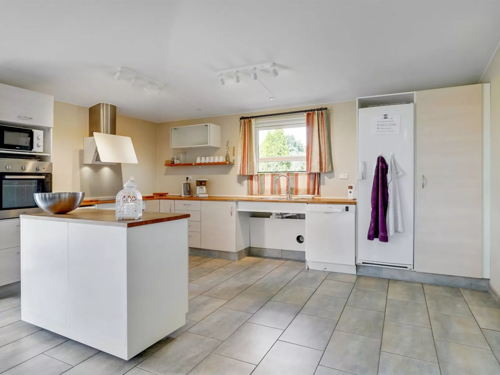 "Aletta" - 25km from the sea-Binnen