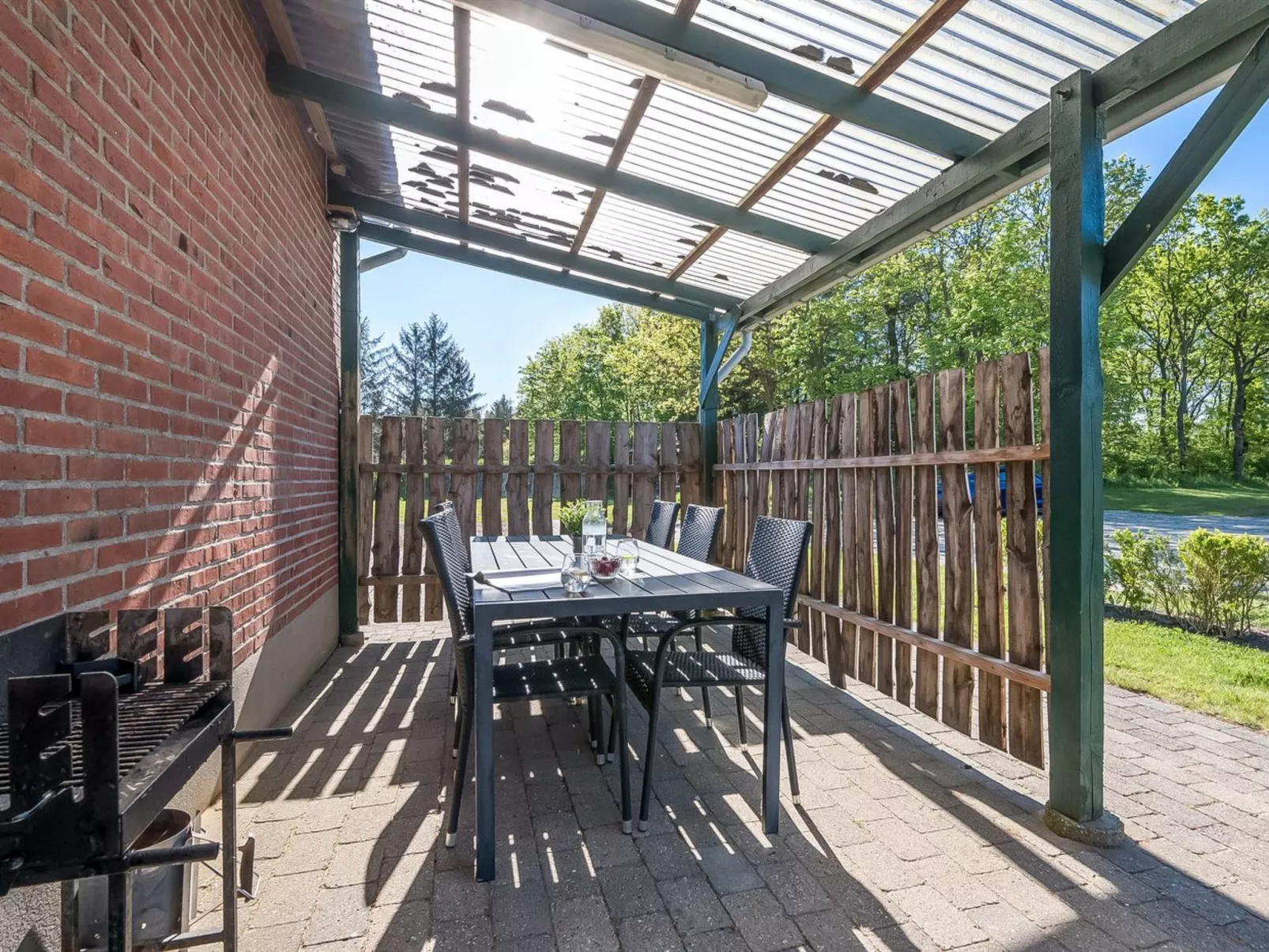 "Gertraude" - 17km to the fjord-Buiten