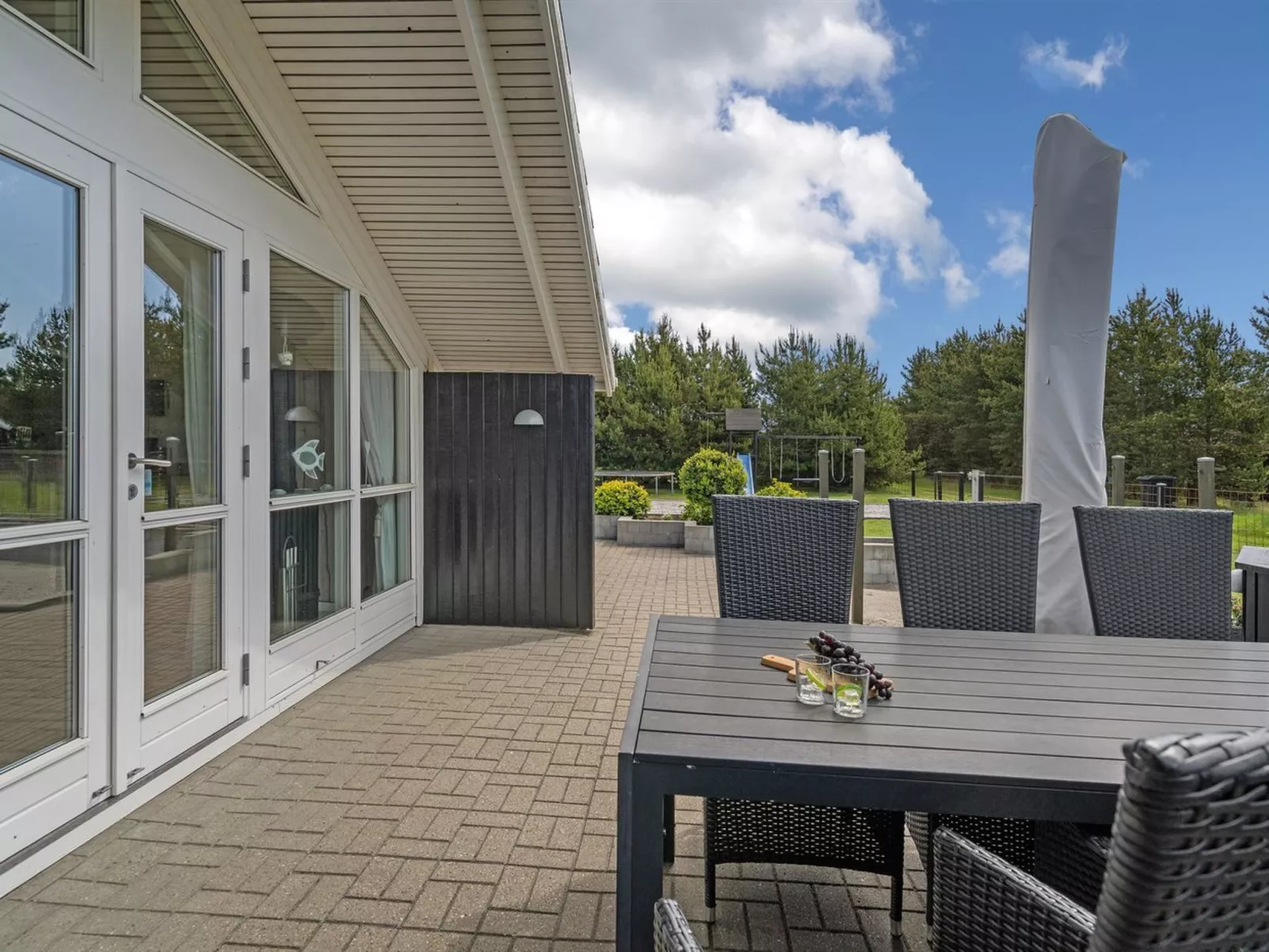 "Thore" - 400m from the sea-Buiten