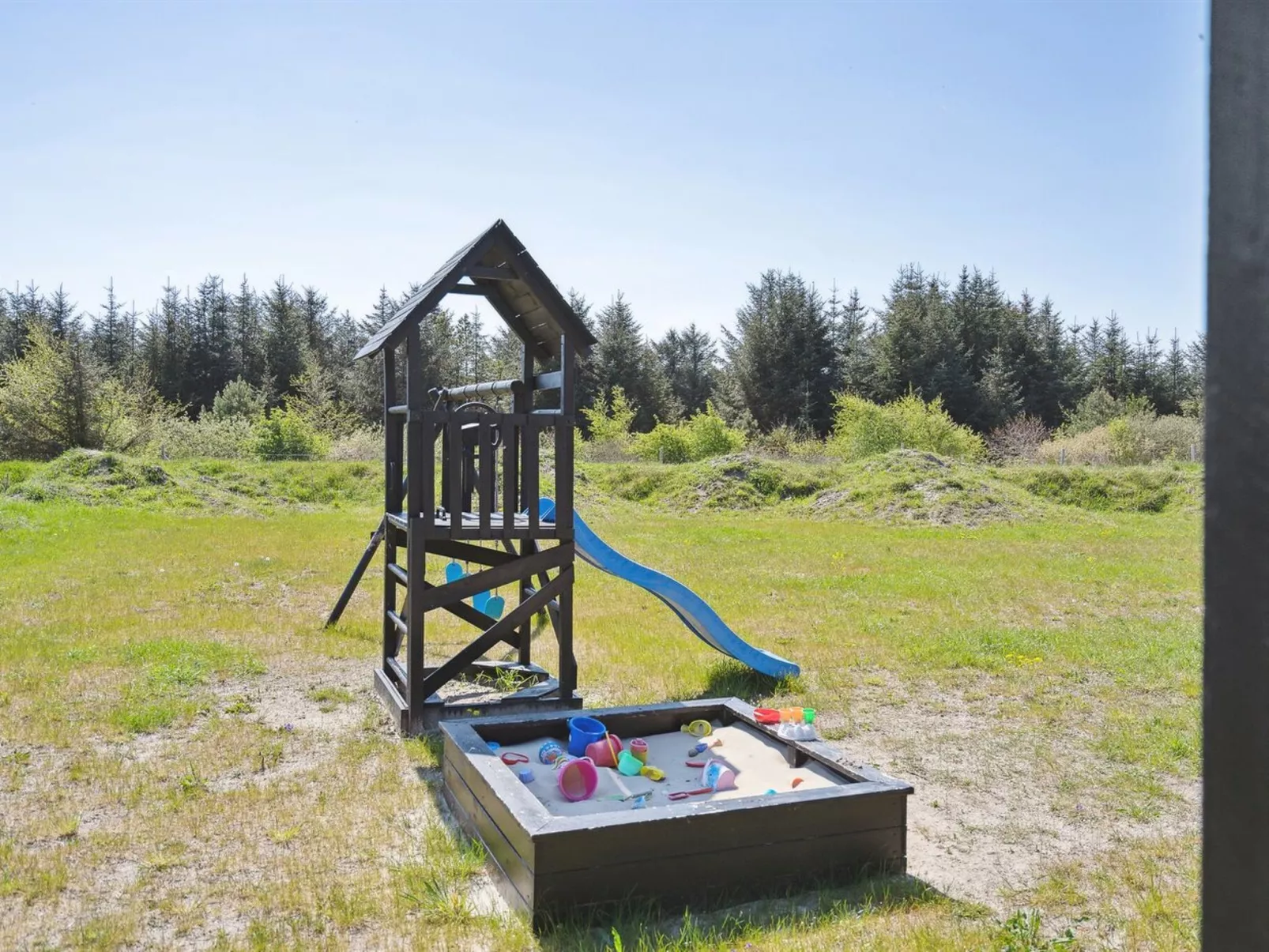 "Fredrika" - 1.5km from the sea-Buiten