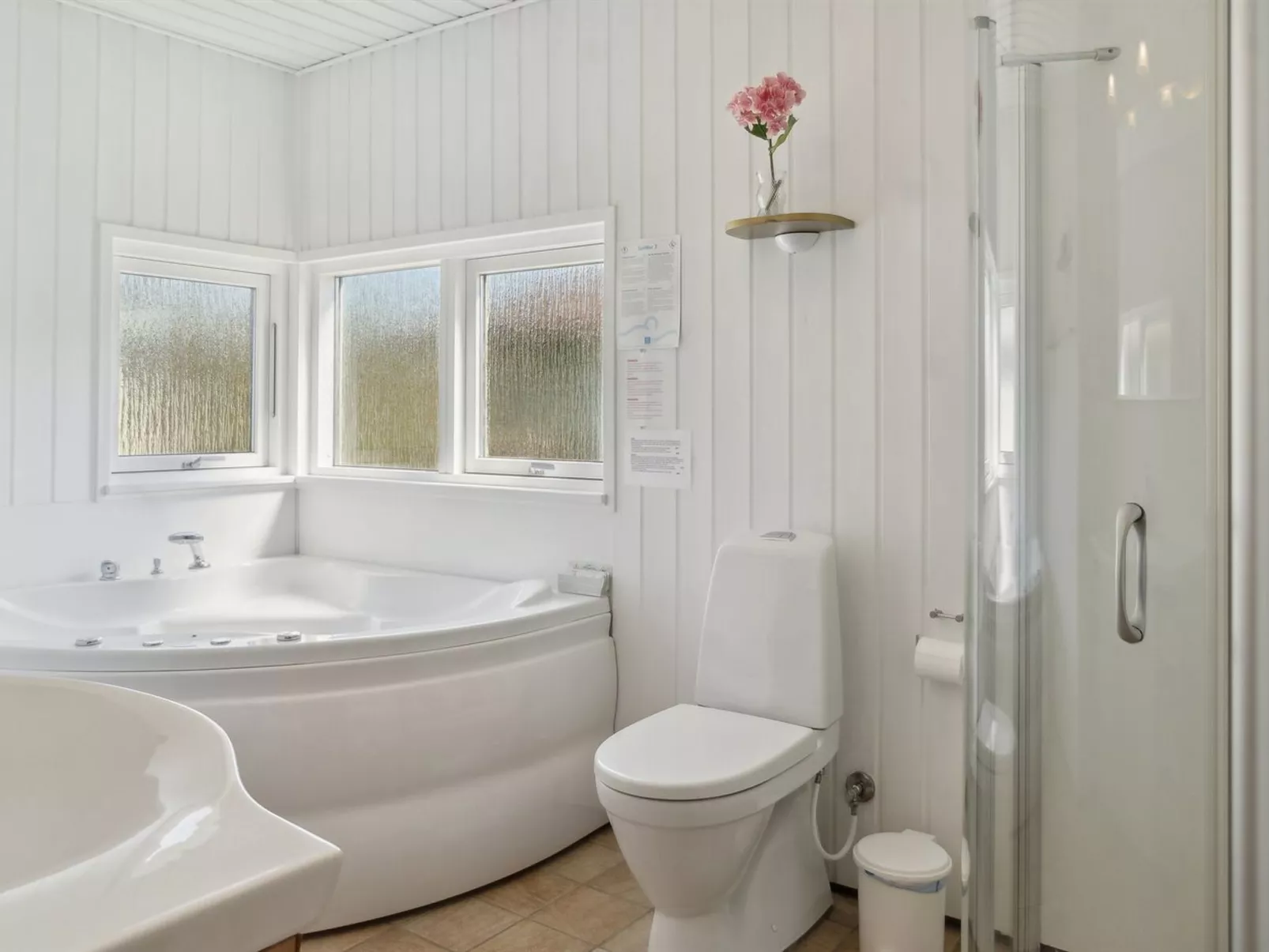 "Fenja" - 1.2km from the sea-Binnen