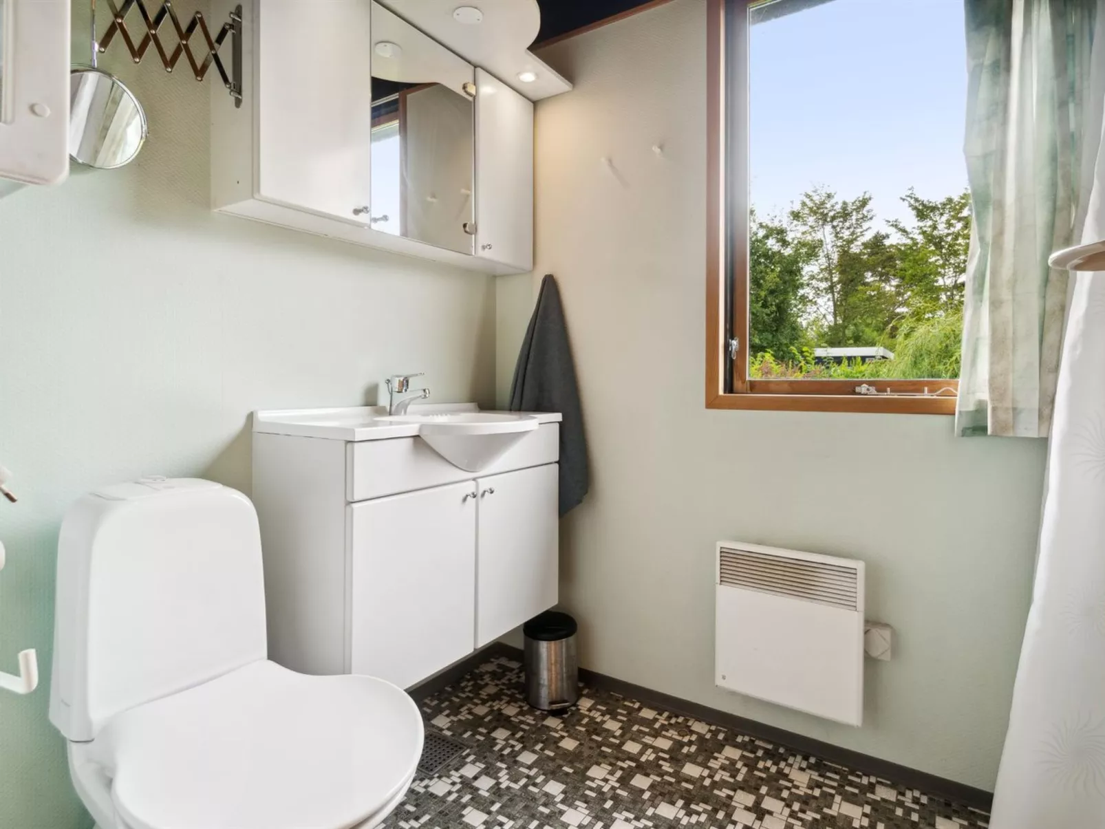 "Morten" - 120m from the sea-Binnen