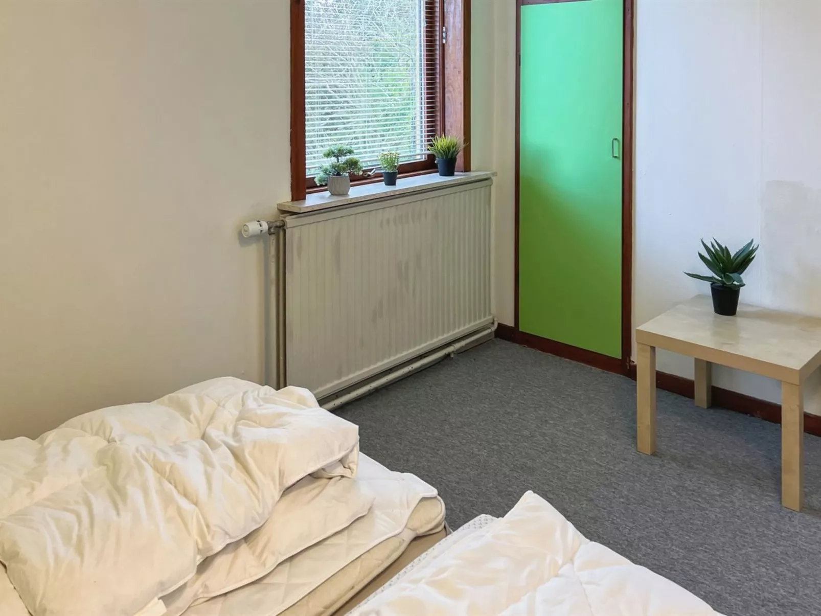 "Thera" - 5km from the sea-Binnen