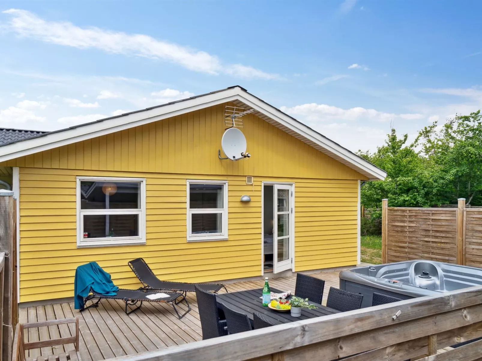 "Barth" - 950m from the sea-Buiten