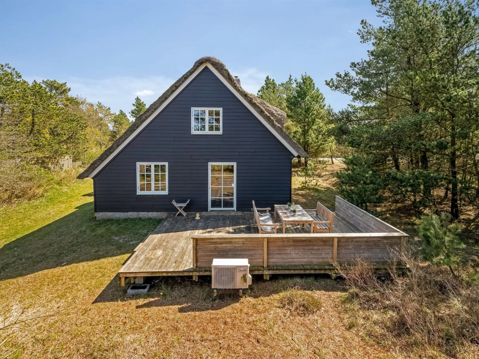 "Enya" - 1.2km from the sea-Buiten