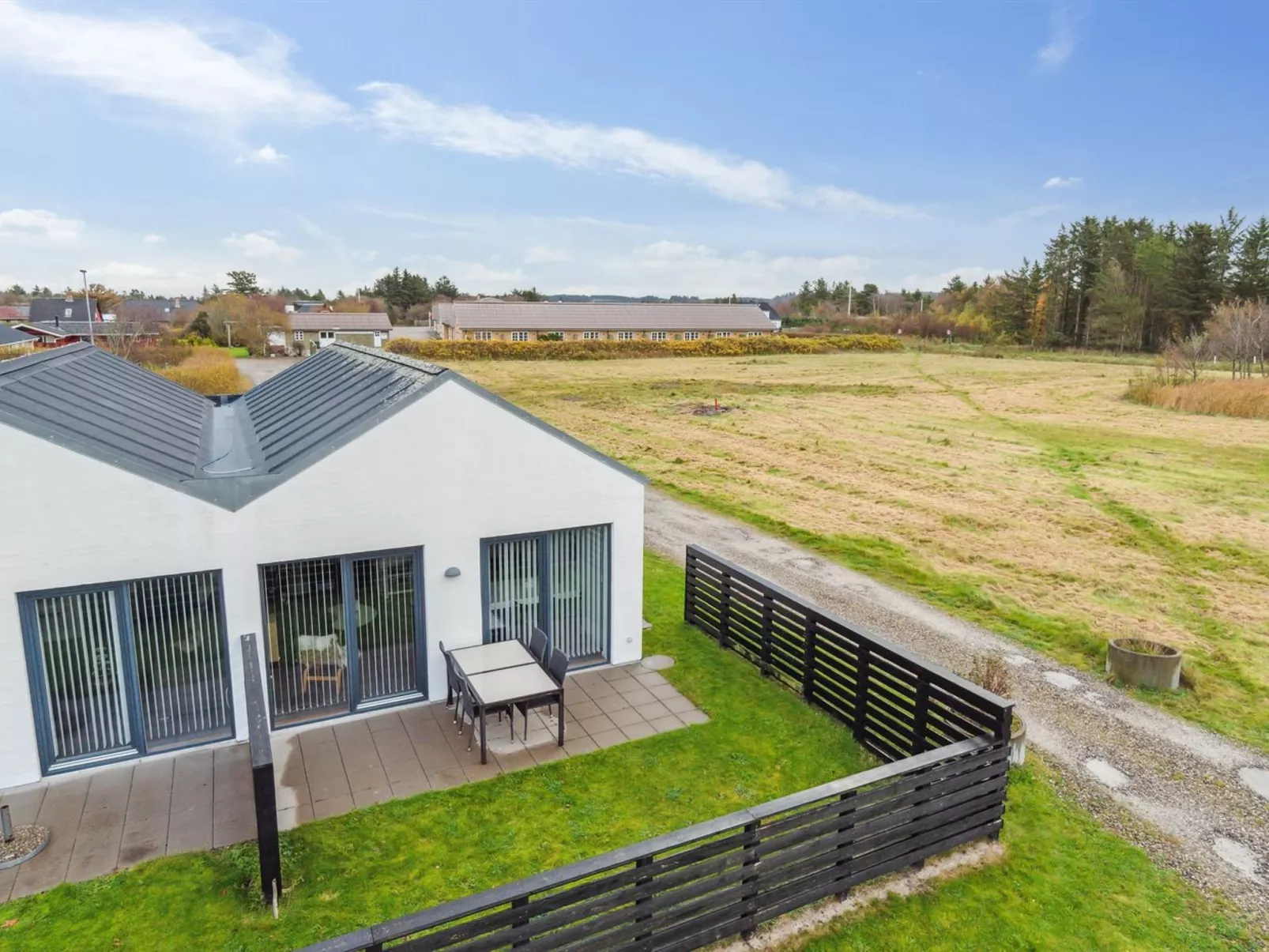 "Helemine" - 400m from the sea-Buiten