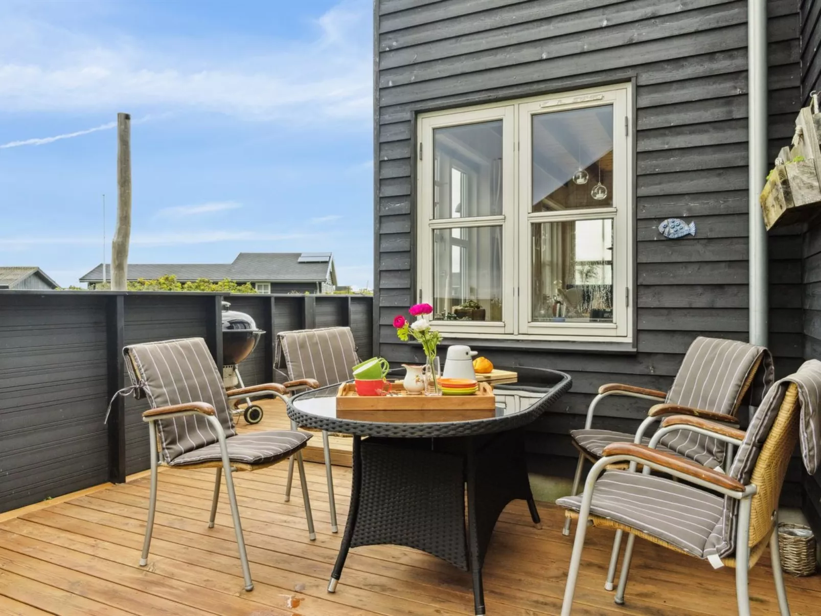 "Benni" - 75m to the fjord-Buiten