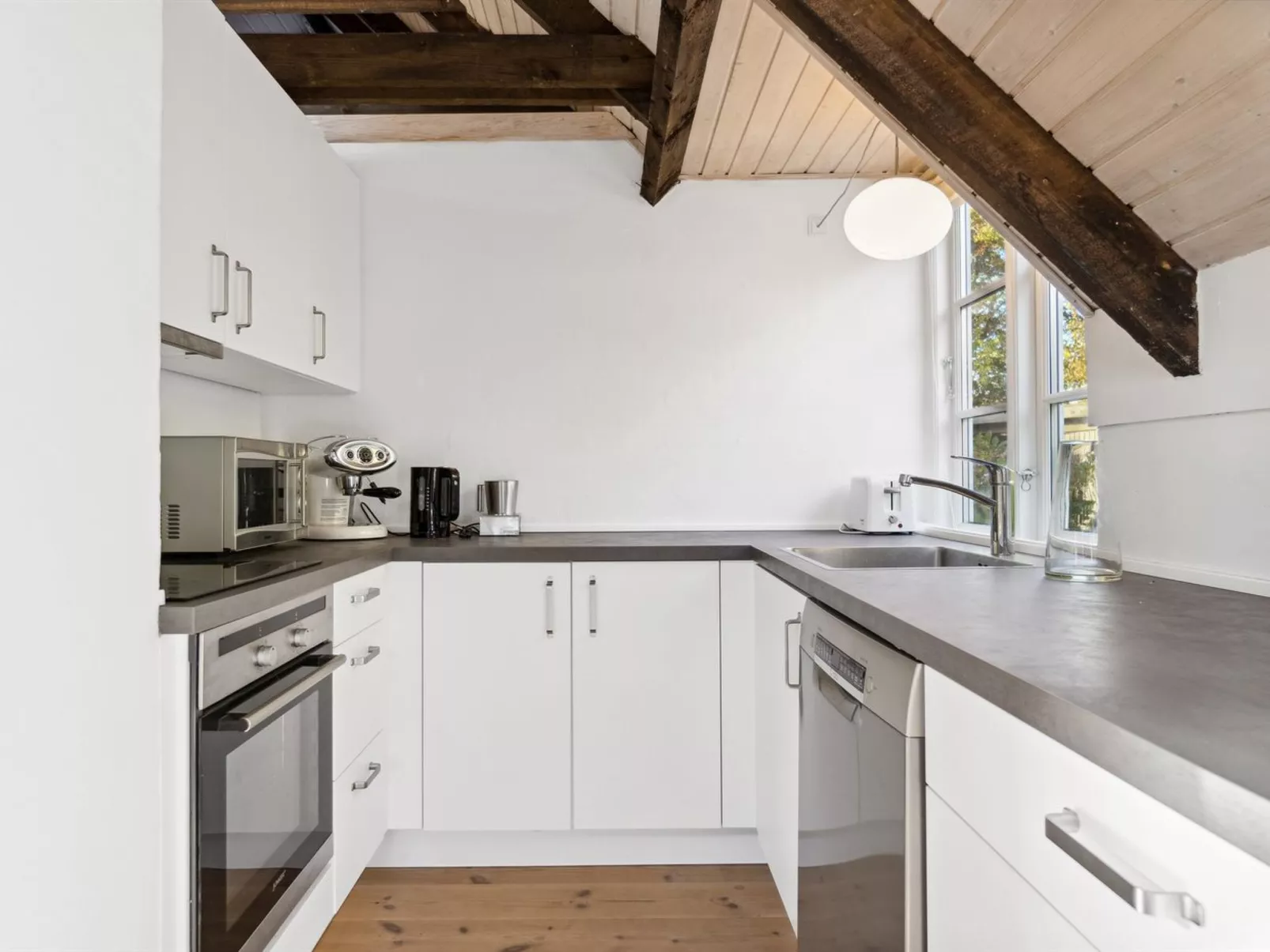 "Emanuela" - 800m from the sea-Binnen